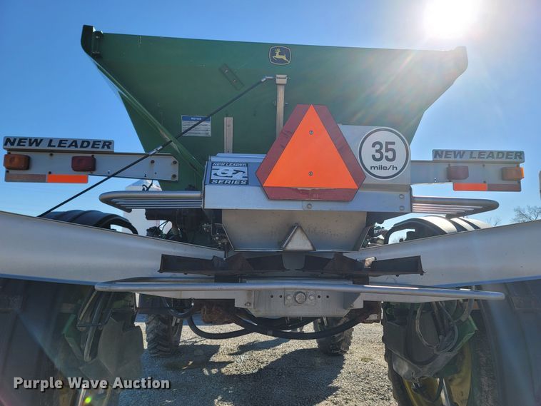 image for item MH9738 2006 John Deere 4920  applicator