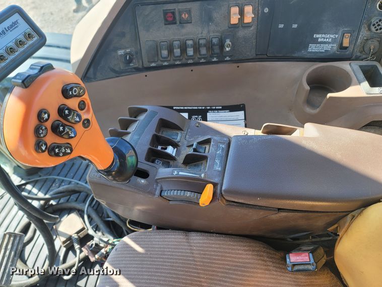 image for item MH9738 2006 John Deere 4920  applicator