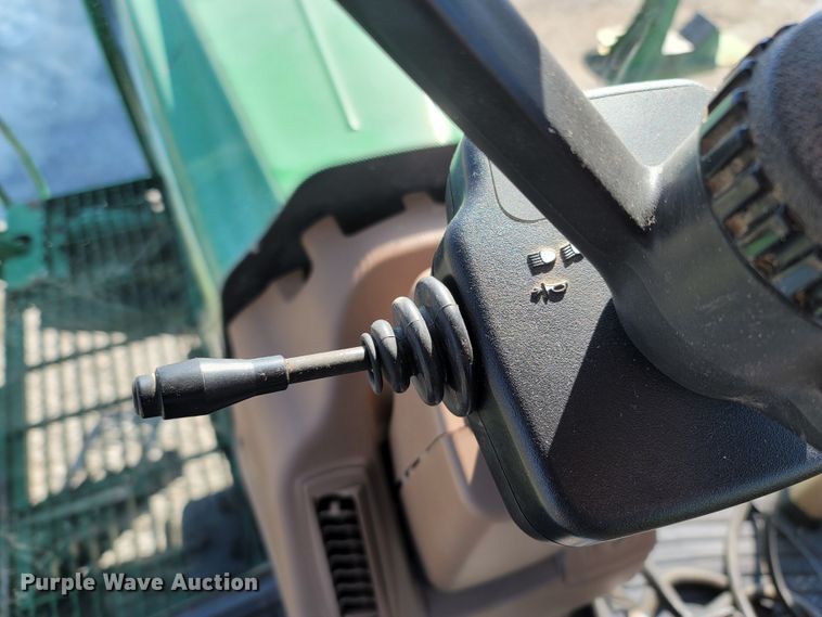 image for item MH9738 2006 John Deere 4920  applicator