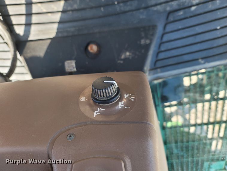 image for item MH9738 2006 John Deere 4920  applicator