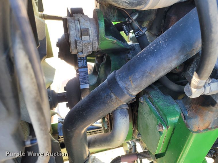 image for item MH9738 2006 John Deere 4920  applicator