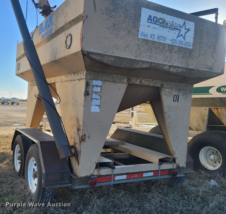 image for item MH9739 Friesen  seed tender