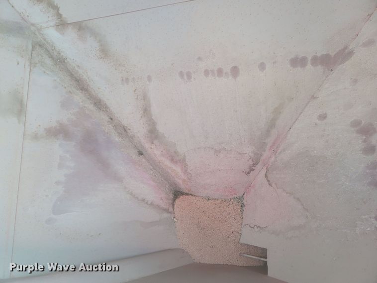 image for item MH9739 Friesen  seed tender