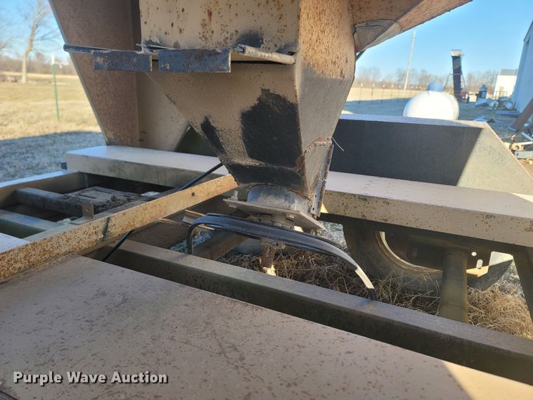 image for item MH9739 Friesen  seed tender