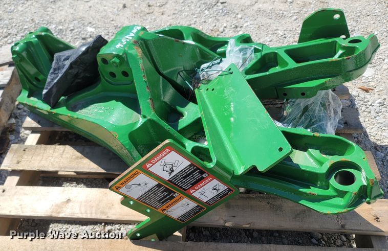 image for item MH9779 John Deere BW16087  sub frame mount