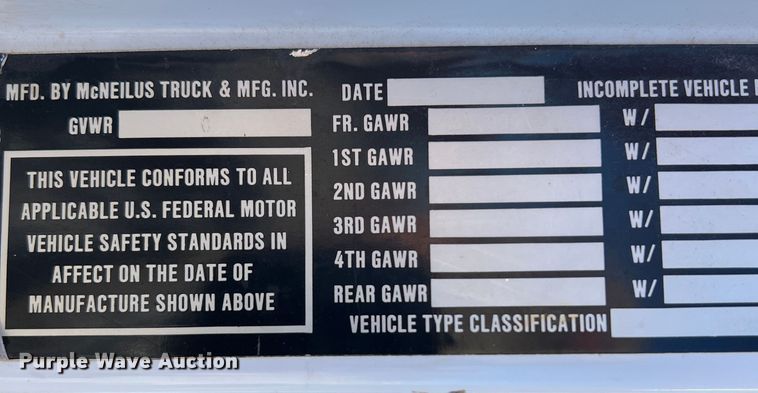 image for item MM9050 1996 International Paystar 5000  fertilizer delivery truck