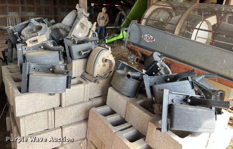 image for item MM9144 (31) EdgeVac seed meters