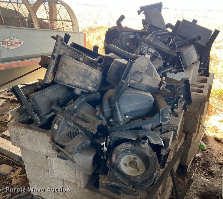 image for item MM9144 (31) EdgeVac seed meters