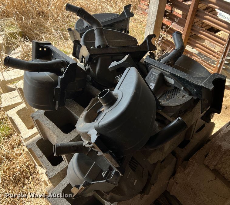 image for item MM9144 (31) EdgeVac seed meters