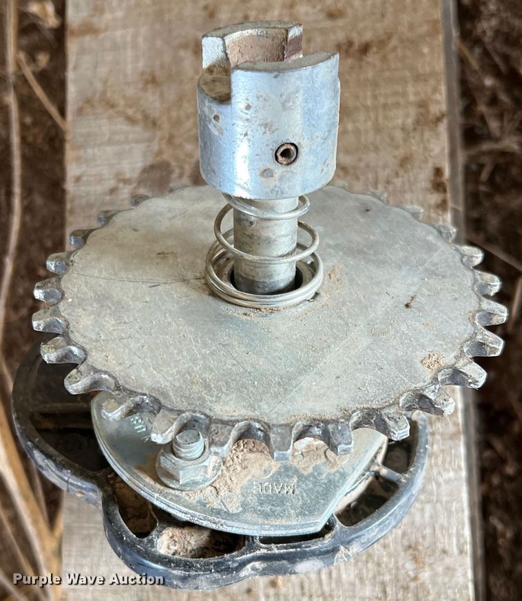 image for item MM9144 (31) EdgeVac seed meters