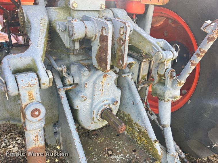 image for item MM9177 Kubota L4850  MFWD tractor