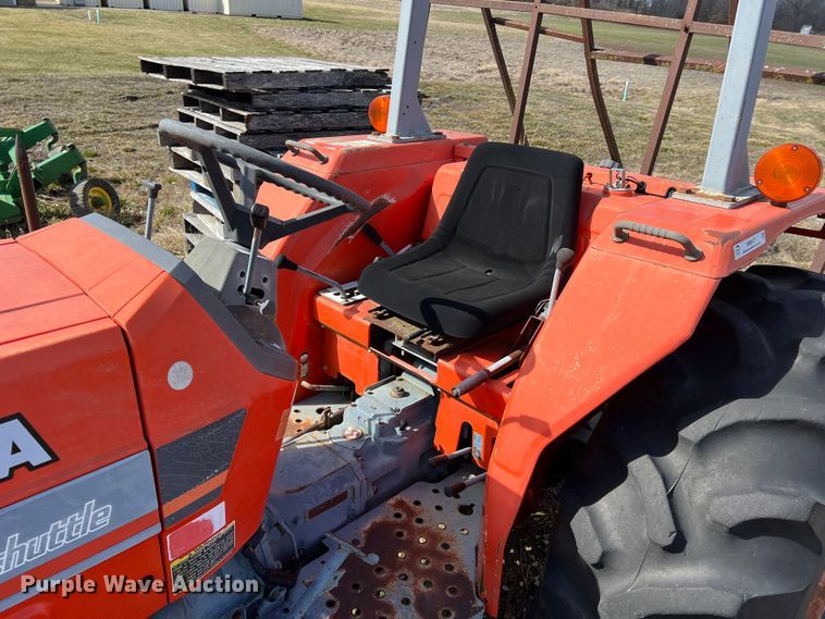 image for item MM9177 Kubota L4850  MFWD tractor