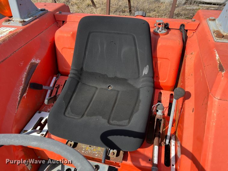 image for item MM9177 Kubota L4850  MFWD tractor