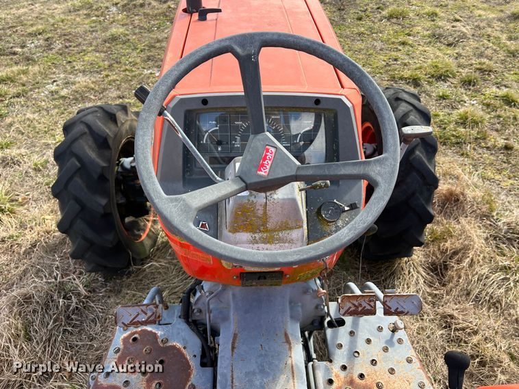 image for item MM9177 Kubota L4850  MFWD tractor