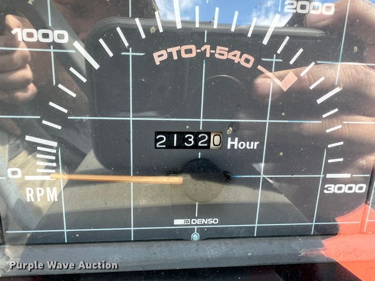 image for item MM9177 Kubota L4850  MFWD tractor