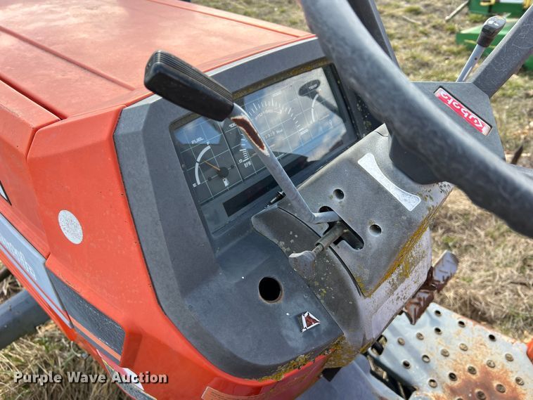 image for item MM9177 Kubota L4850  MFWD tractor