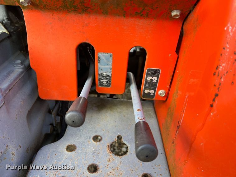 image for item MM9177 Kubota L4850  MFWD tractor