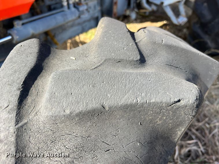 image for item MM9177 Kubota L4850  MFWD tractor