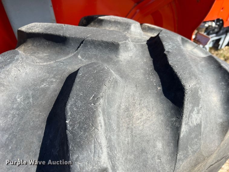 image for item MM9177 Kubota L4850  MFWD tractor