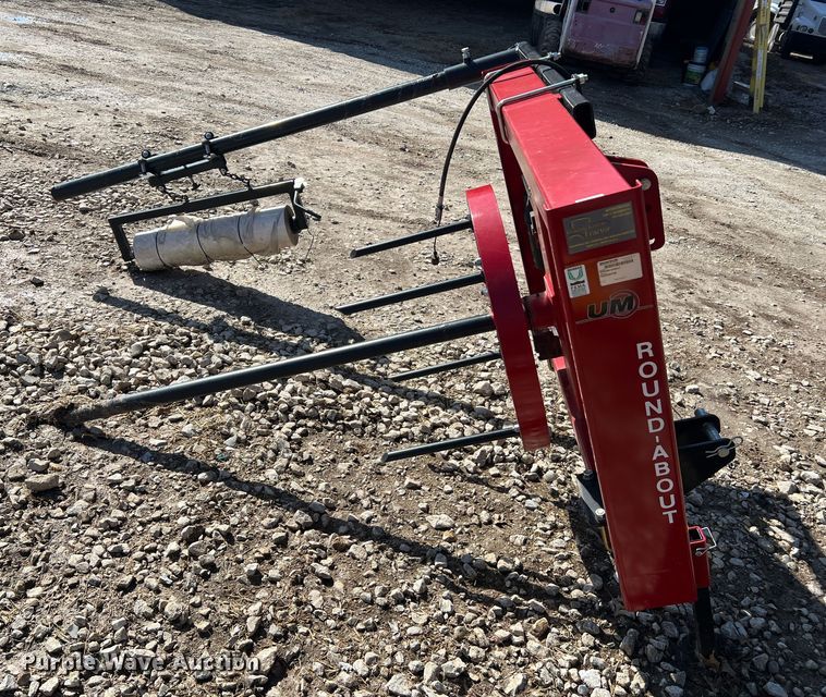 image for item MM9185 Unverferth Round About  bale wrapper