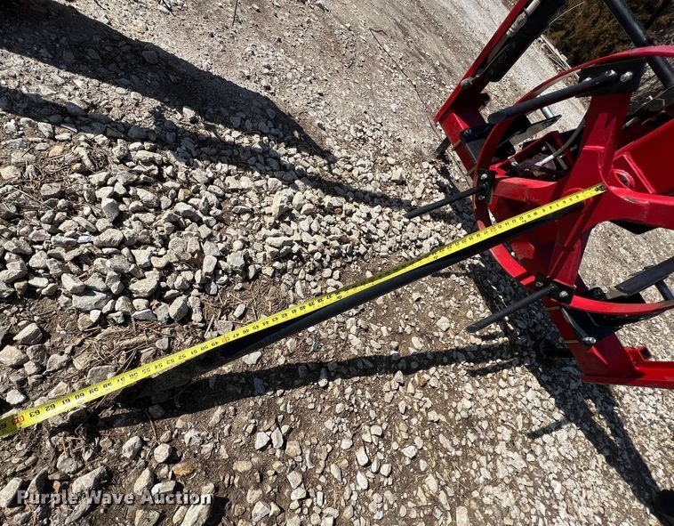 image for item MM9185 Unverferth Round About  bale wrapper