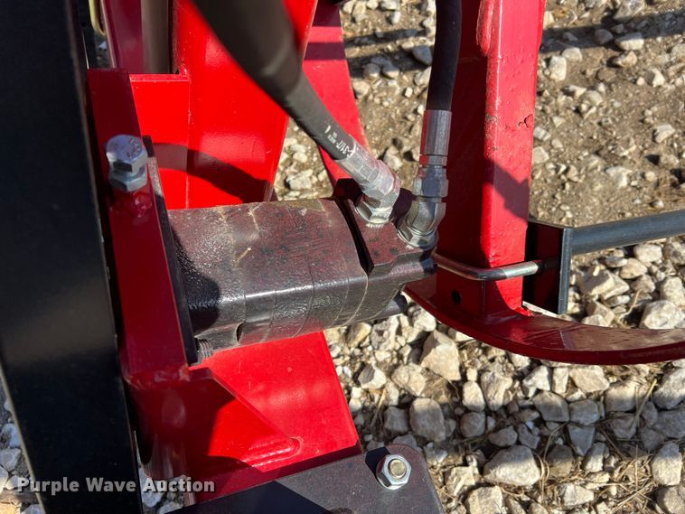 image for item MM9185 Unverferth Round About  bale wrapper