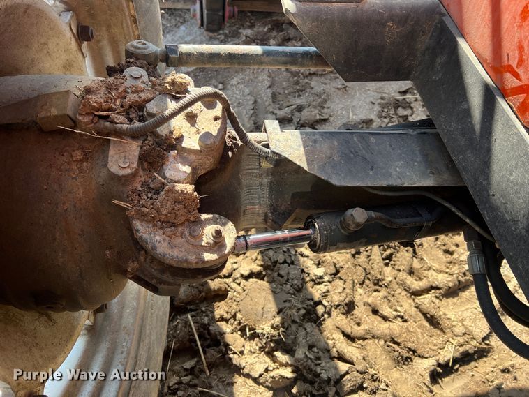 image for item MM9187 1993 AGCO Allis 8630  MFWD tractor