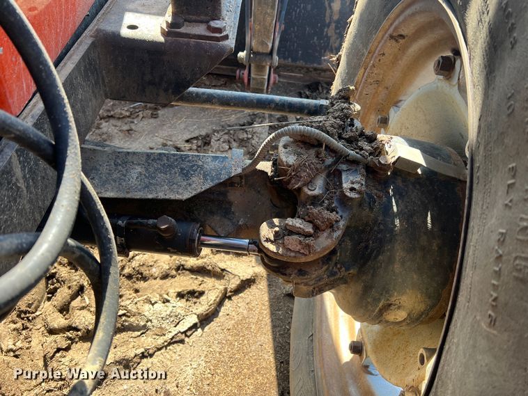 image for item MM9187 1993 AGCO Allis 8630  MFWD tractor