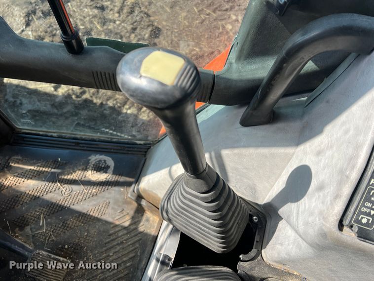 image for item MM9187 1993 AGCO Allis 8630  MFWD tractor