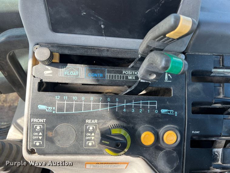 image for item MM9187 1993 AGCO Allis 8630  MFWD tractor