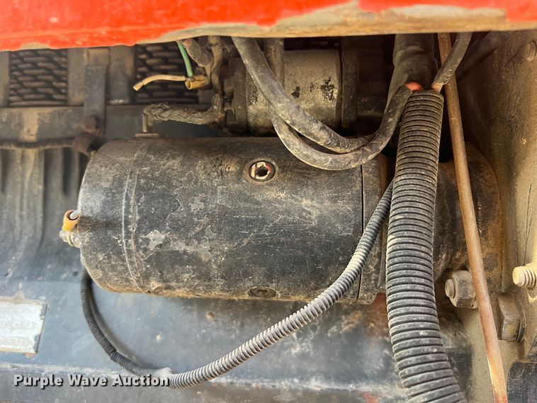 image for item MM9187 1993 AGCO Allis 8630  MFWD tractor