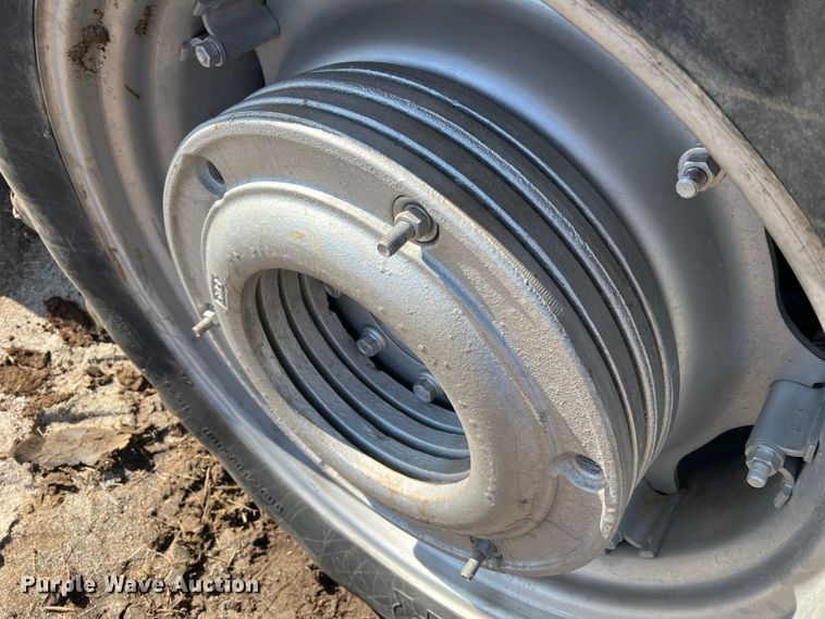 image for item MM9187 1993 AGCO Allis 8630  MFWD tractor