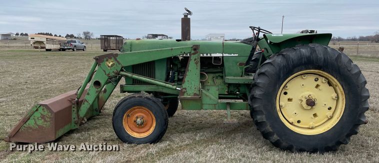 image for item MM9307 John Deere 2840  tractor