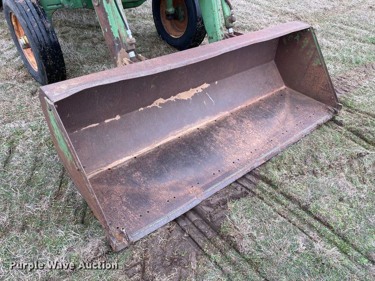 image for item MM9307 John Deere 2840  tractor