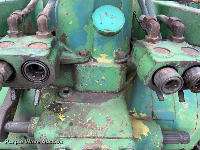 image for item MM9307 John Deere 2840  tractor