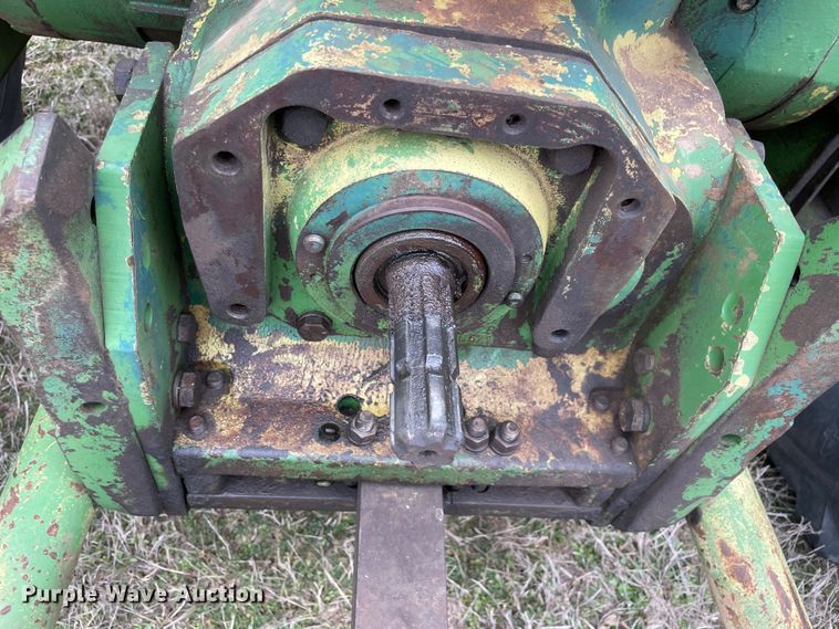 image for item MM9307 John Deere 2840  tractor