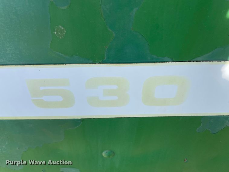 image for item MM9319 1983 John Deere 530  round baler