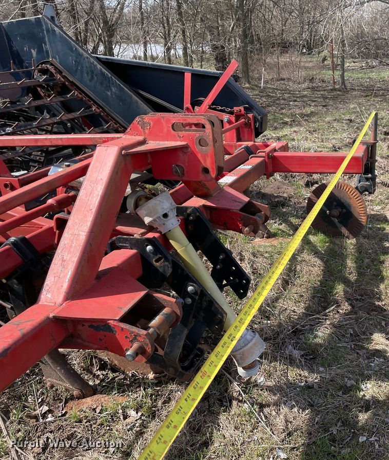 image for item MM9320 UFT 3436  peanut digger