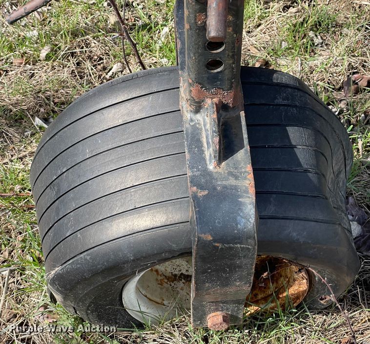 image for item MM9320 UFT 3436  peanut digger