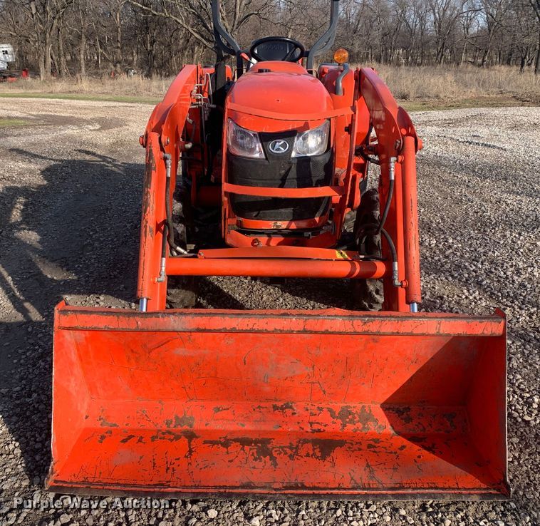 image for item MM9719 Kubota L2501  MFWD tractor