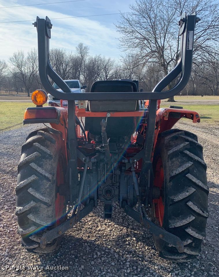 image for item MM9719 Kubota L2501  MFWD tractor