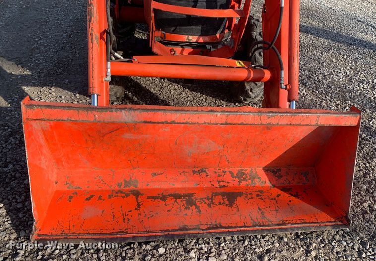 image for item MM9719 Kubota L2501  MFWD tractor