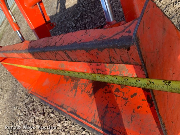 image for item MM9719 Kubota L2501  MFWD tractor