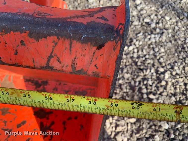 image for item MM9719 Kubota L2501  MFWD tractor