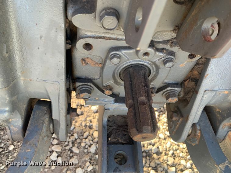 image for item MM9719 Kubota L2501  MFWD tractor