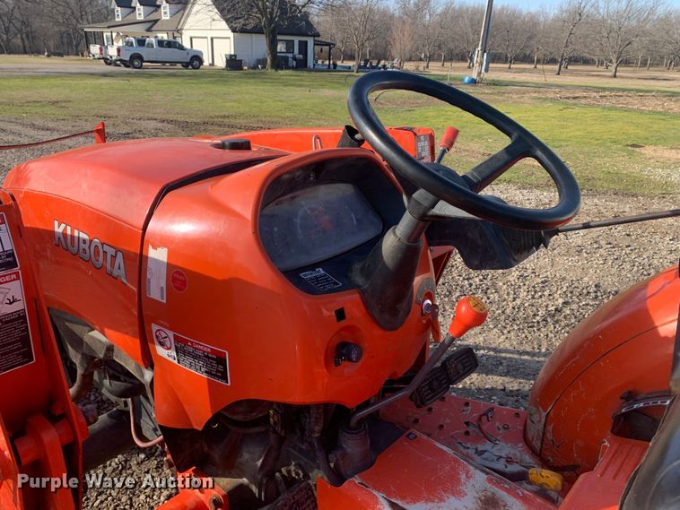 image for item MM9719 Kubota L2501  MFWD tractor