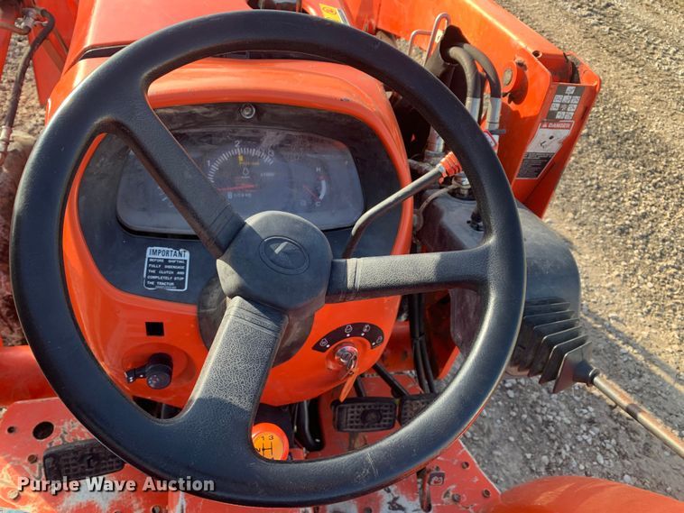 image for item MM9719 Kubota L2501  MFWD tractor