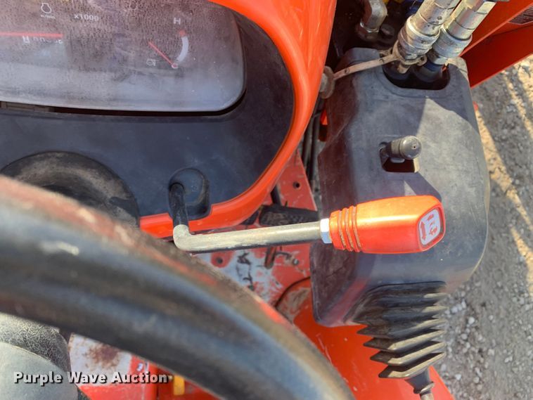 image for item MM9719 Kubota L2501  MFWD tractor