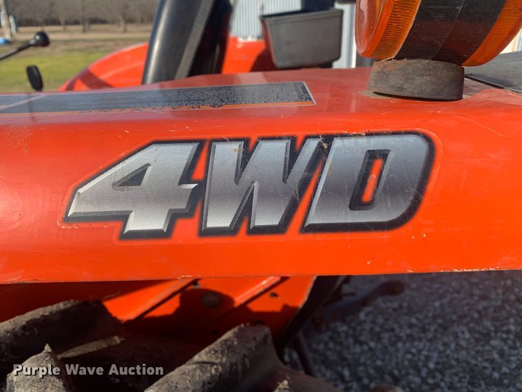 image for item MM9719 Kubota L2501  MFWD tractor