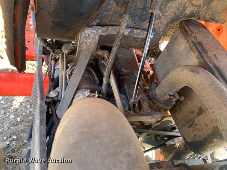 image for item MM9719 Kubota L2501  MFWD tractor